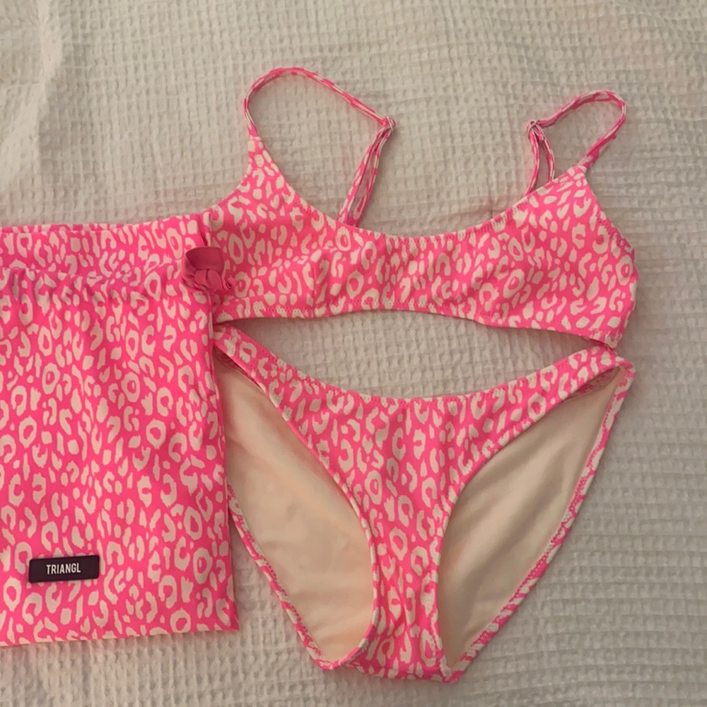 NWOT triangl bikini set